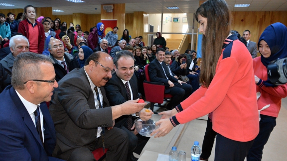 Nevruz Bayramı Mehmet Akif Ersoy Ortaokulunda yapıldı.