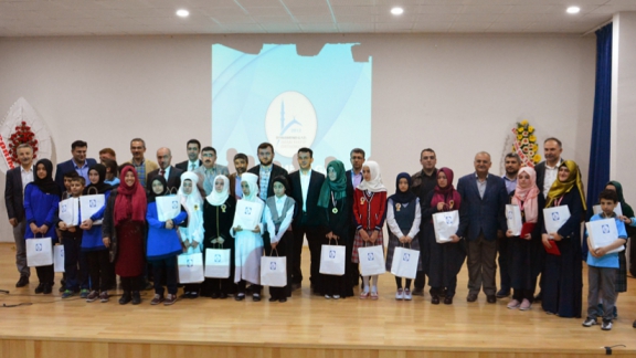İmam Hatip Ortaokulları Arası 7. Arapça Yarışmaları  Buhara Kültür Merkezinde Yapıldı.