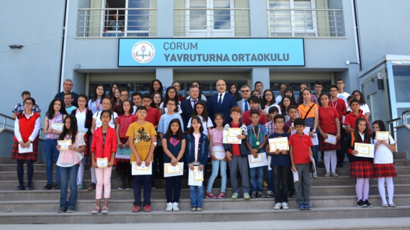 İl Milli Eğitim Müdürümüz Sayın Seyit Ali BÜYÜK Yavruturna Ortaokulunun Başarısını Kutladı