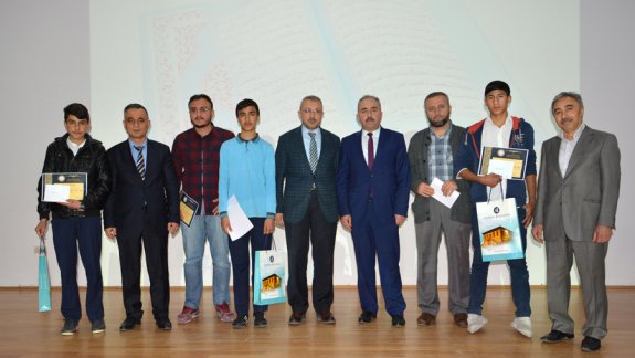 İmam Hatip Ortaokulları Arası Yıldız Sadâ Kuran-ı  Kerimi Güzel Okuma Yarışması Yapıldı