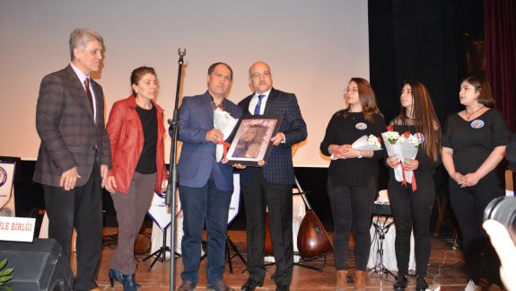Şehit Öğretmen Şenay Aybüke YALÇIN Anısına Ortaokullar Arası Türk Halk Müziği Solo Ses Yarışması Düzenlendi.