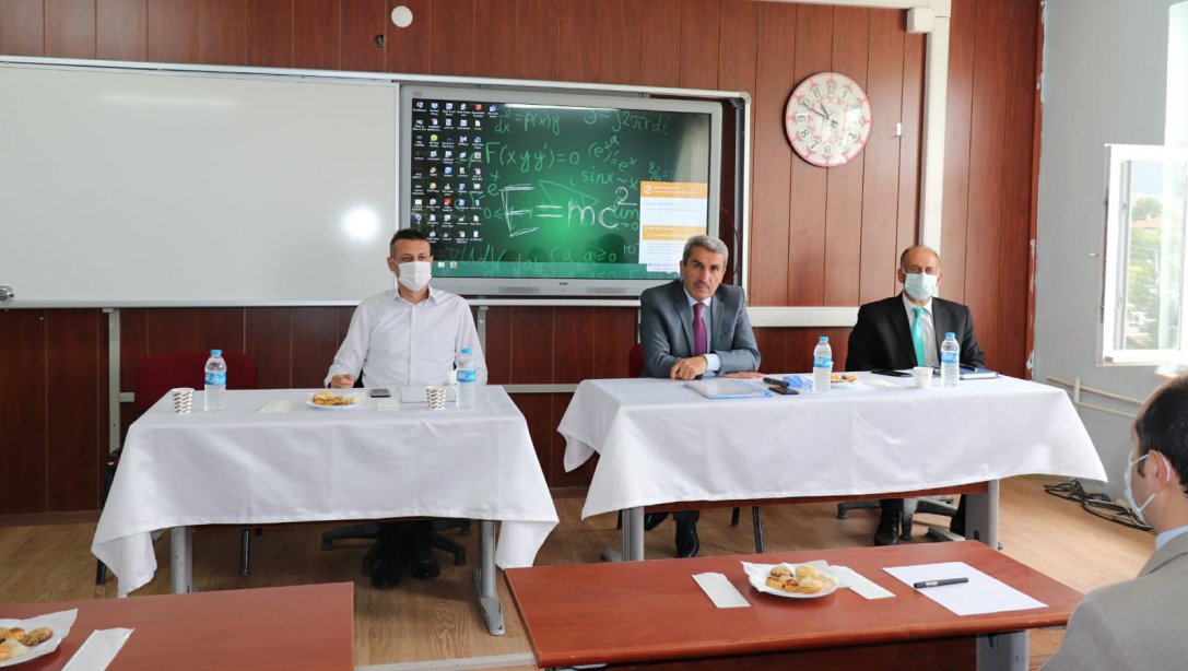 İL MEM SARI Başkanlığında Laçin, Dodurga ve Oğuzlar 'da LGS Öncesi Sınav Hazırlık Değerlendirme Toplantısı Yapıldı